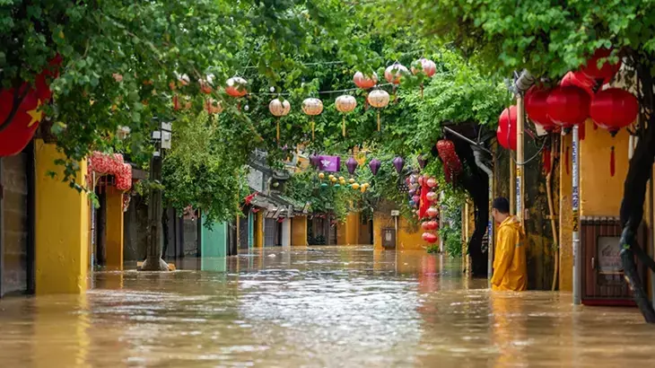 Vyetnamda sel və sürüşmələr: 28 ölü